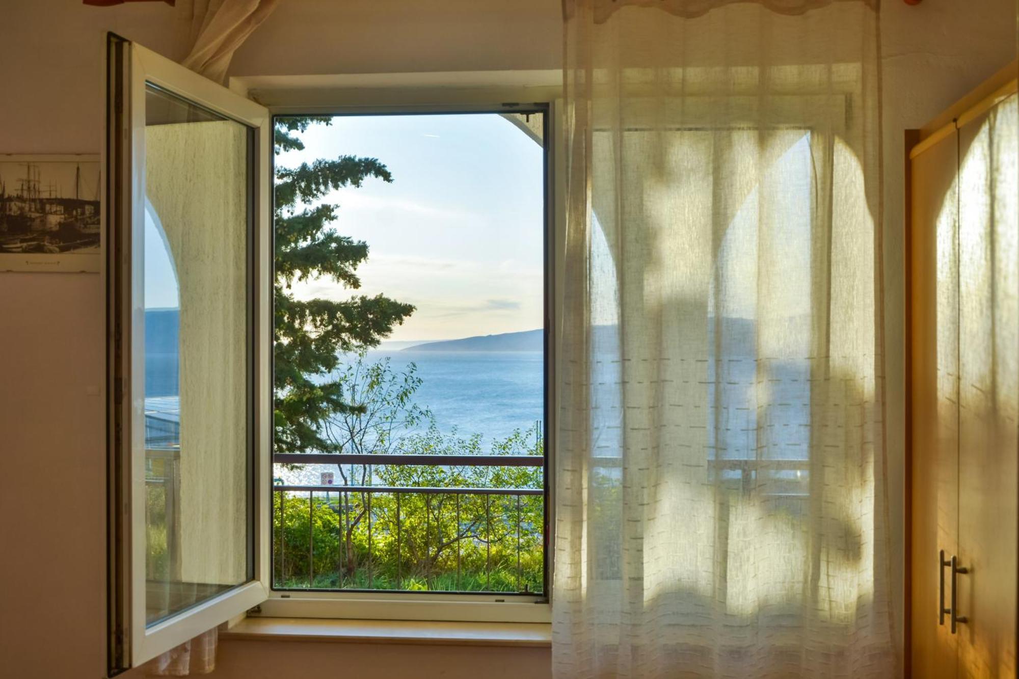 Apartments With A Parking Space Senj - 11520 Oda fotoğraf